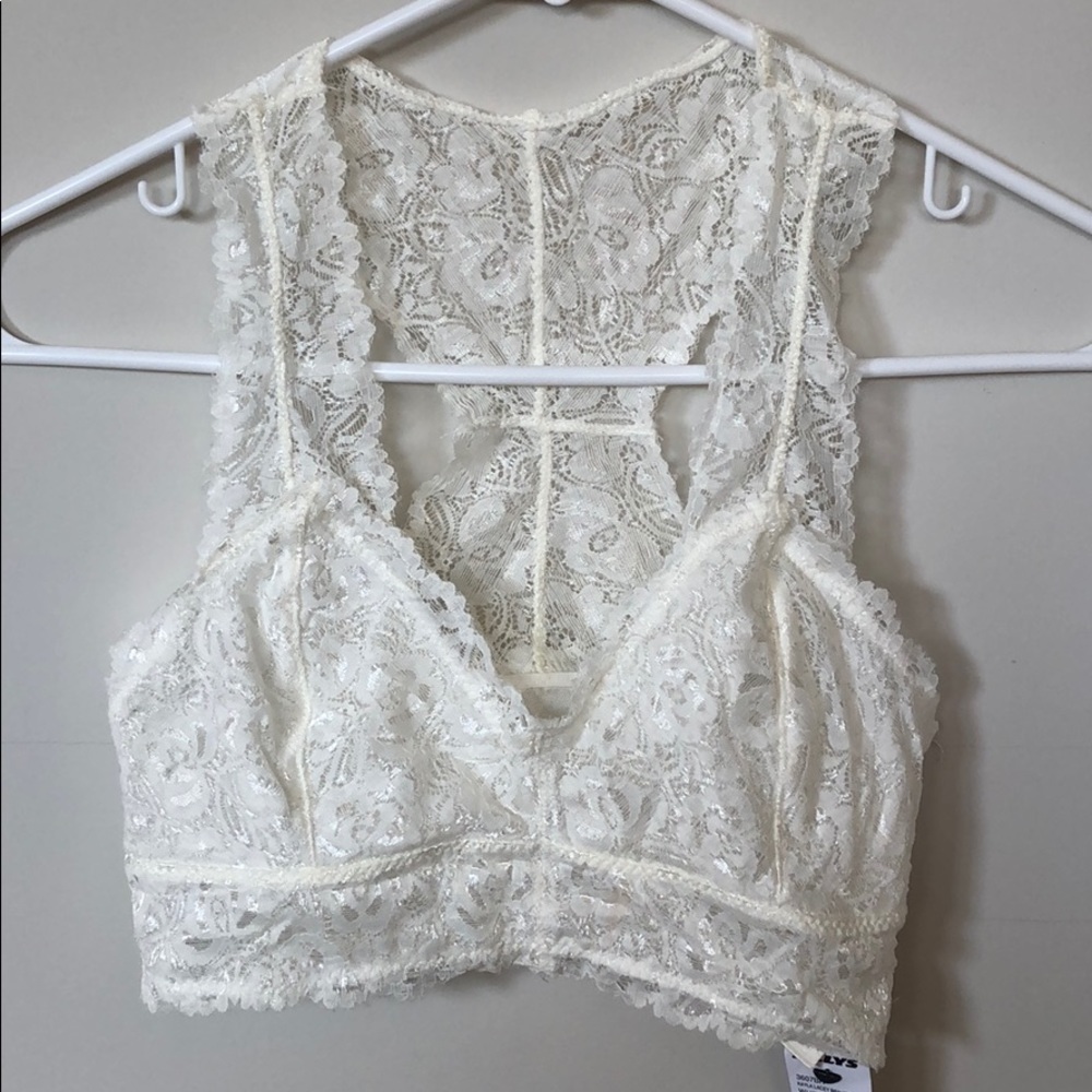 NWT Tillys Lacey Razorback bralette | size small